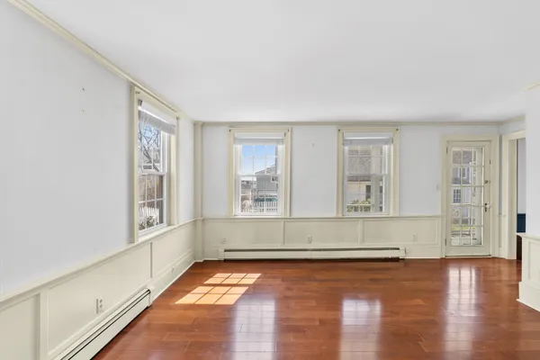 $550,000 | 26 Grove Street, Bath, ME 04530