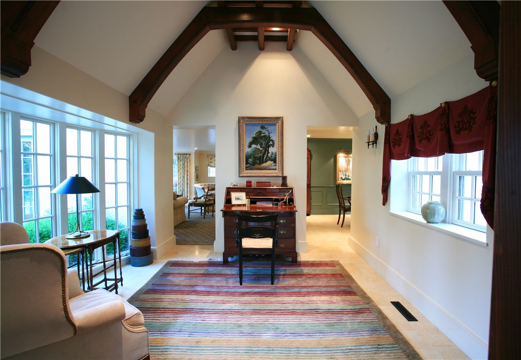 330 Gray Craig Road Middletown, RI 02842 - Photo 8 of 31