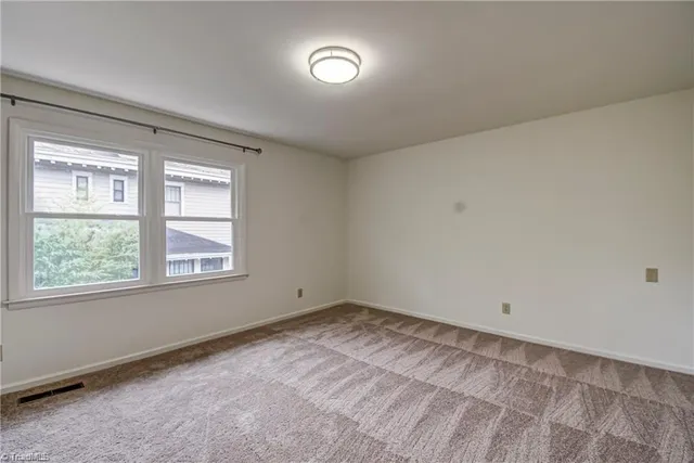 $1,500 | 115 South Mendenhall Street, Unit C, Greensboro, NC 27403