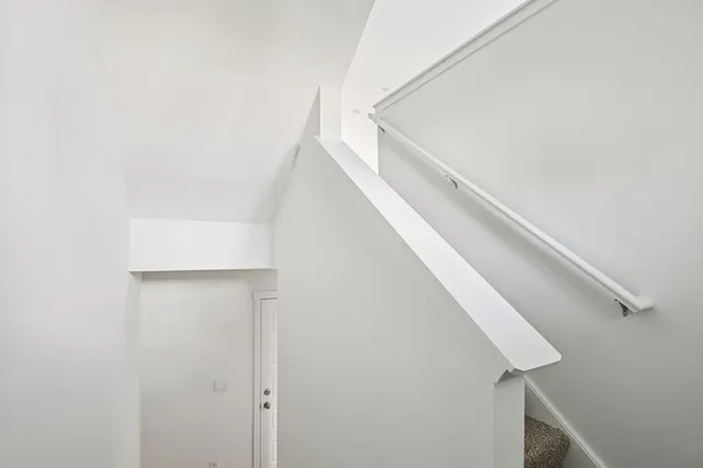 $311,990 | 907 Briar Gln Court, Hampshire, IL 60140