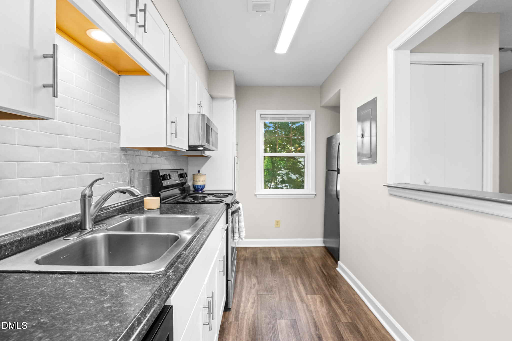 2500 Avent Ferry Road, Unit 201 Raleigh, NC 27606 - Photo 7 of 25