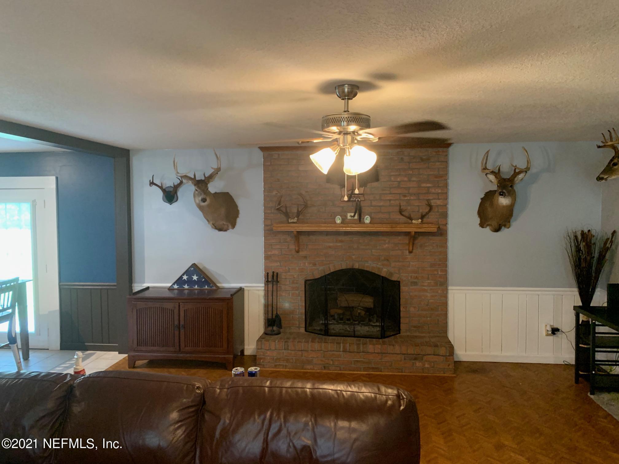 281560 Sundberg Road Hilliard, FL 32046 - Photo 11 of 27 IMG_1101