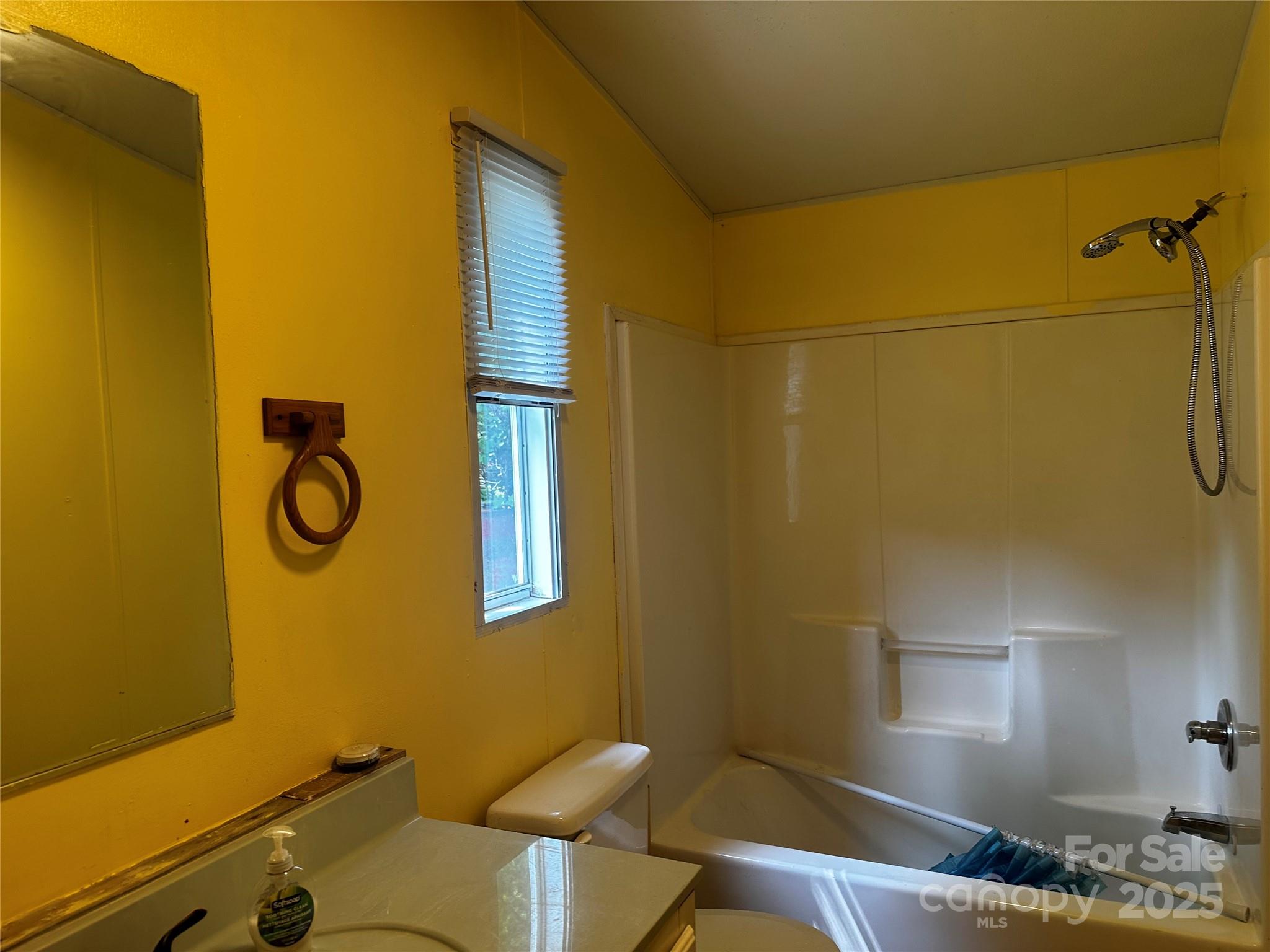 193 Green Cove Road Bakersville, NC 28705 - Photo 14 of 30