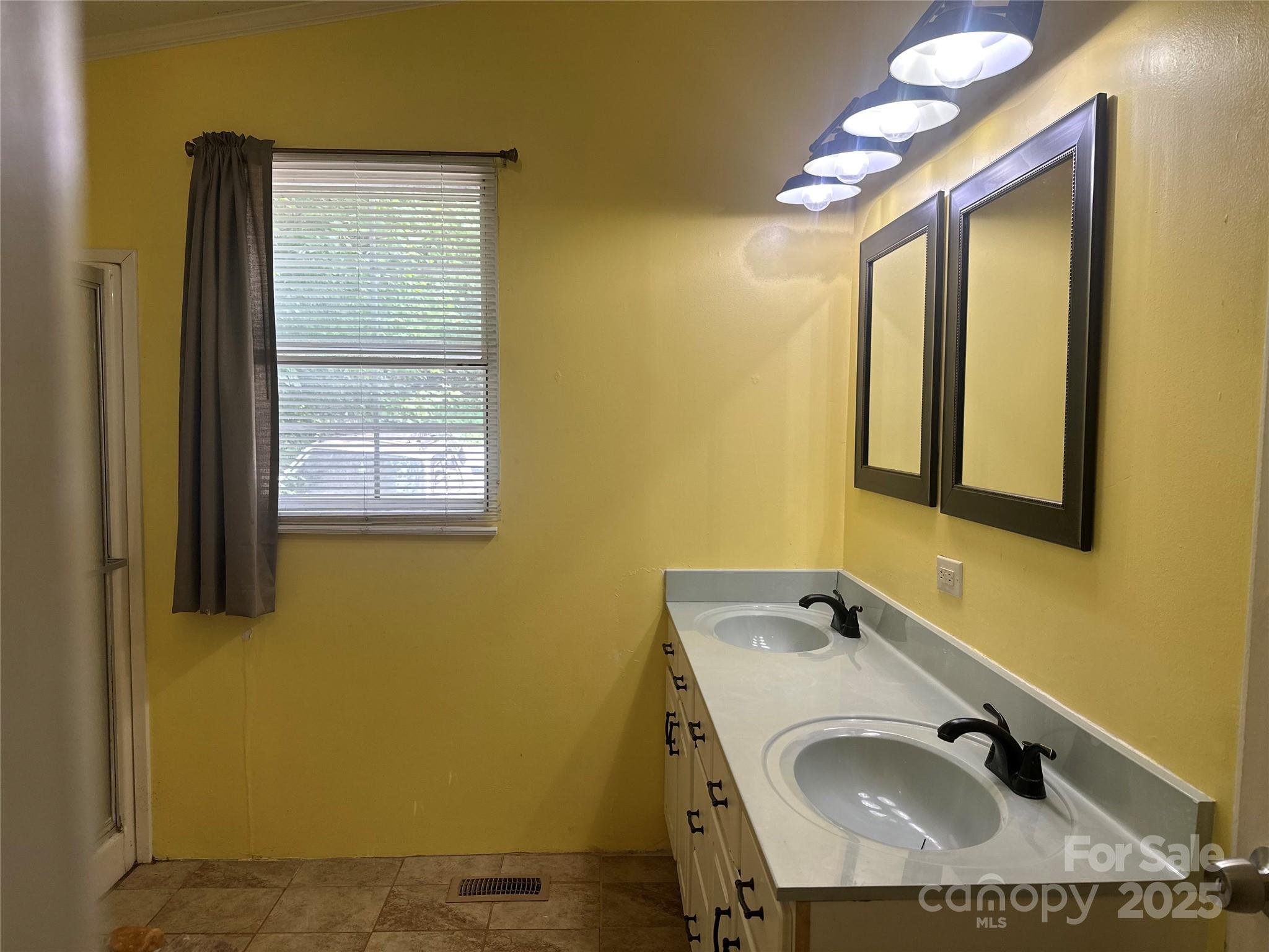 193 Green Cove Road Bakersville, NC 28705 - Photo 17 of 30