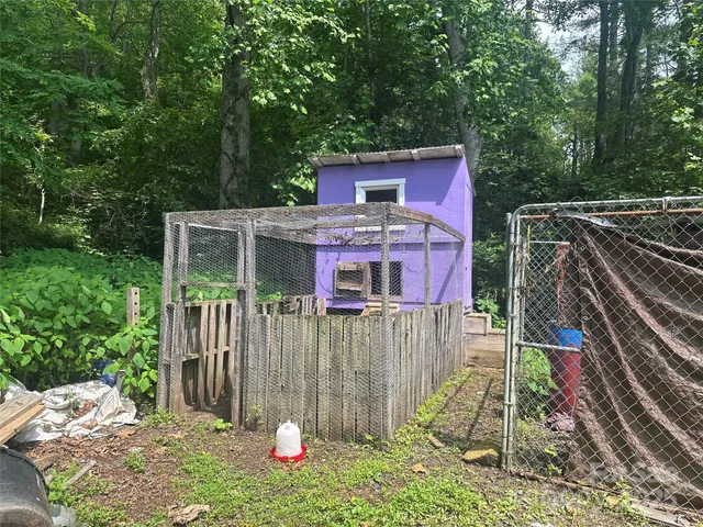 a view of a deck with a backyard