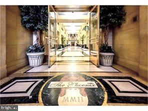 $328,000 | 1600 Arch Street, Unit 1002, Philadelphia, PA 19103