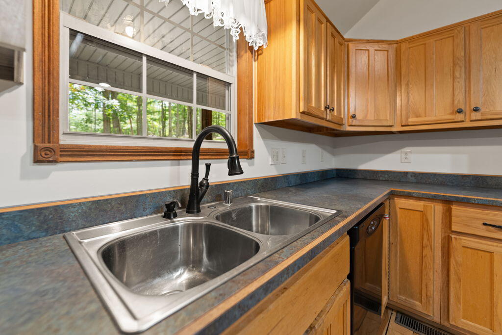 1261 Clark Road Irvine, KY 40336 - Photo 38 of 88 IMG_1752