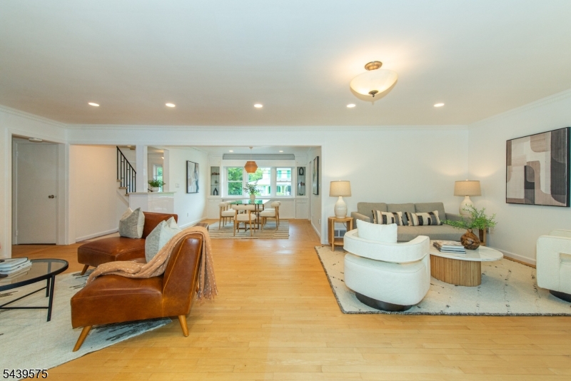 132 Haddon Place Montclair, NJ 07043 - Photo 8 of 48