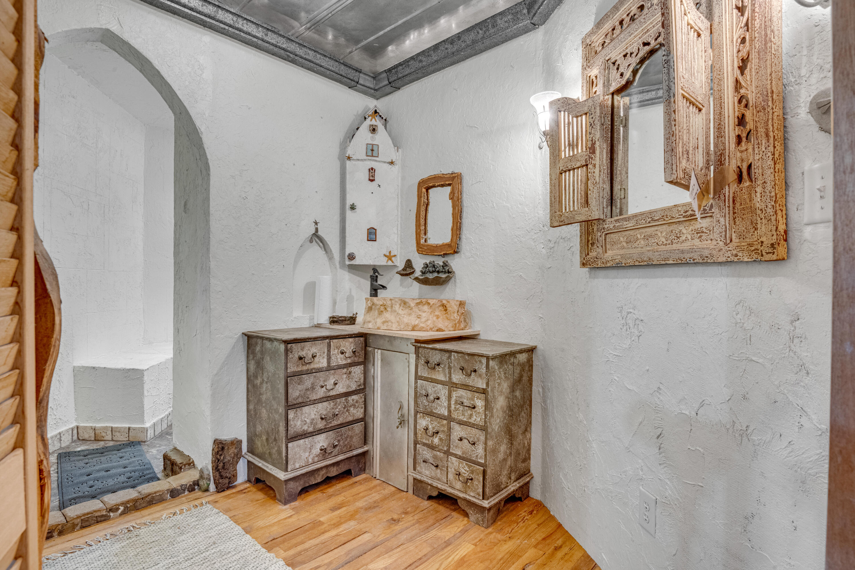 3002 Wilson Avenue Signal Mountain, TN 37377 - Photo 20 of 48 other side of bathroom,