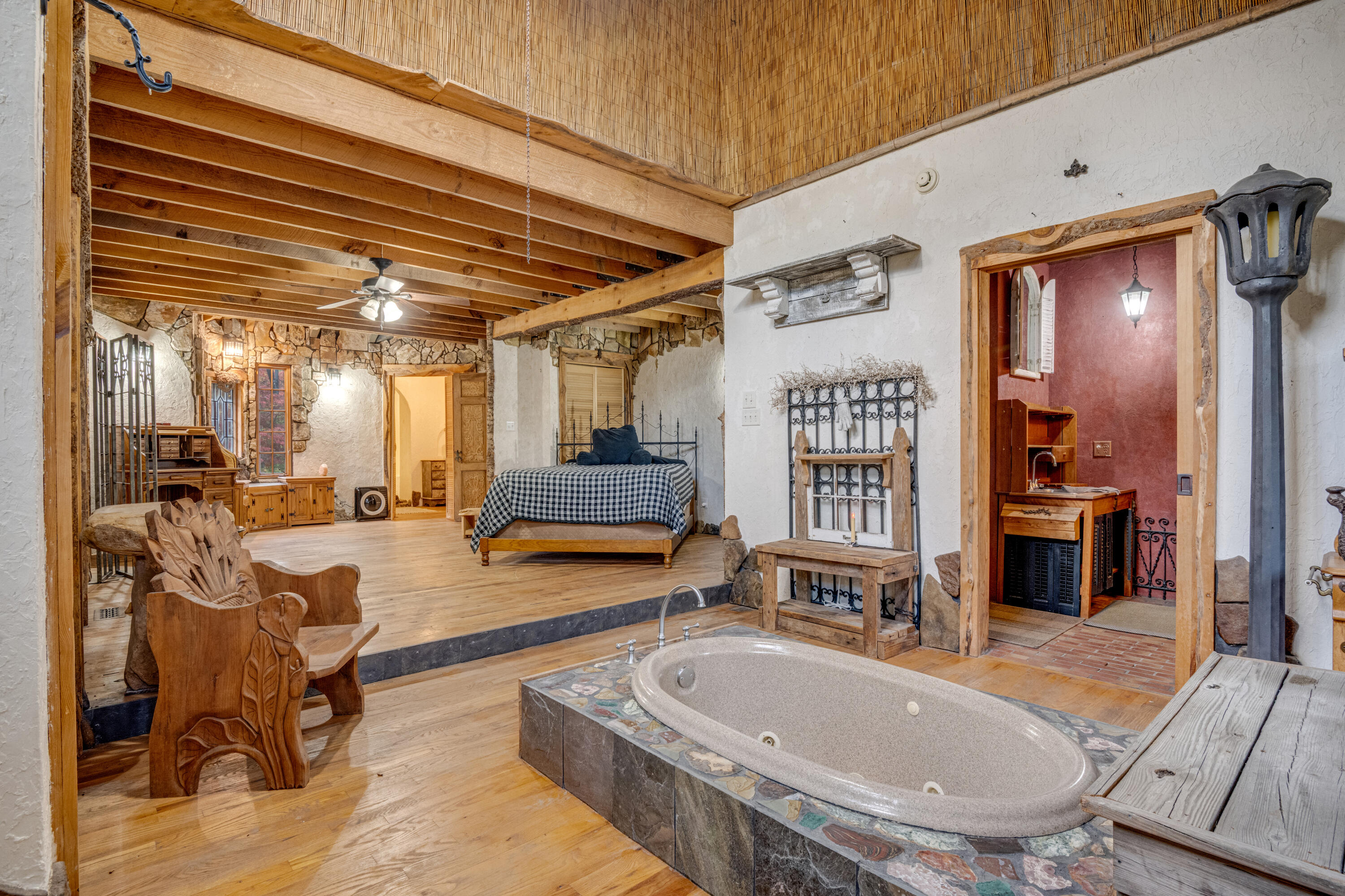 3002 Wilson Avenue Signal Mountain, TN 37377 - Photo 27 of 48 another side of the master