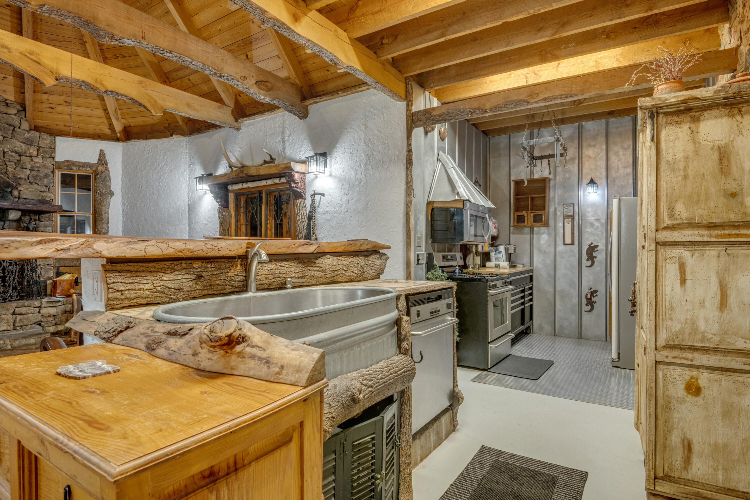 3002 Wilson Avenue Signal Mountain, TN 37377 - Photo 8 of 48 kitchen