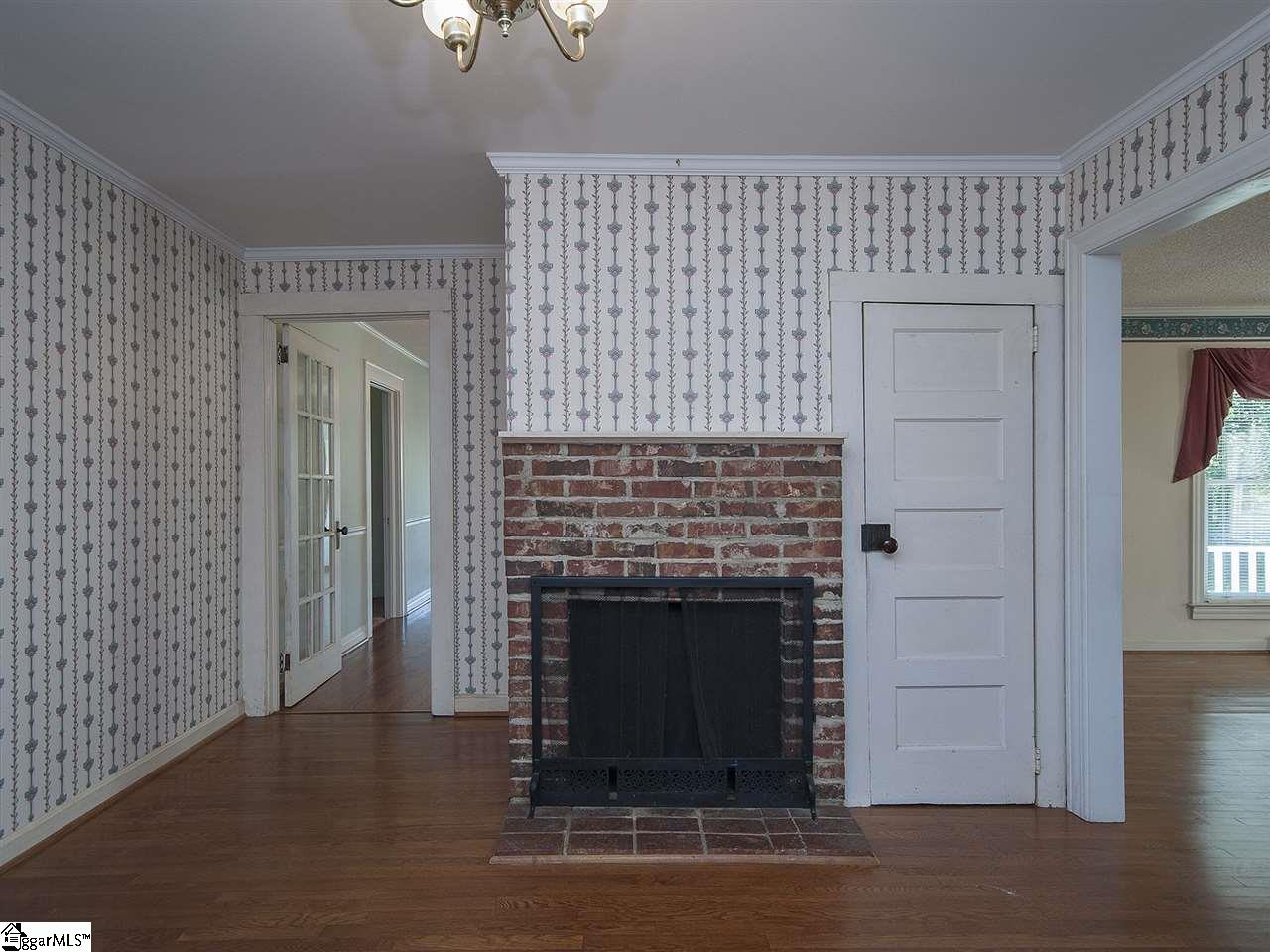 2043 Shady Grove Road Sunset, SC 29685 - Photo 12 of 36