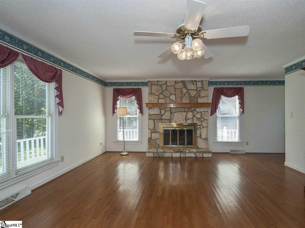 2043 Shady Grove Road Sunset, SC 29685 - Photo 8 of 36
