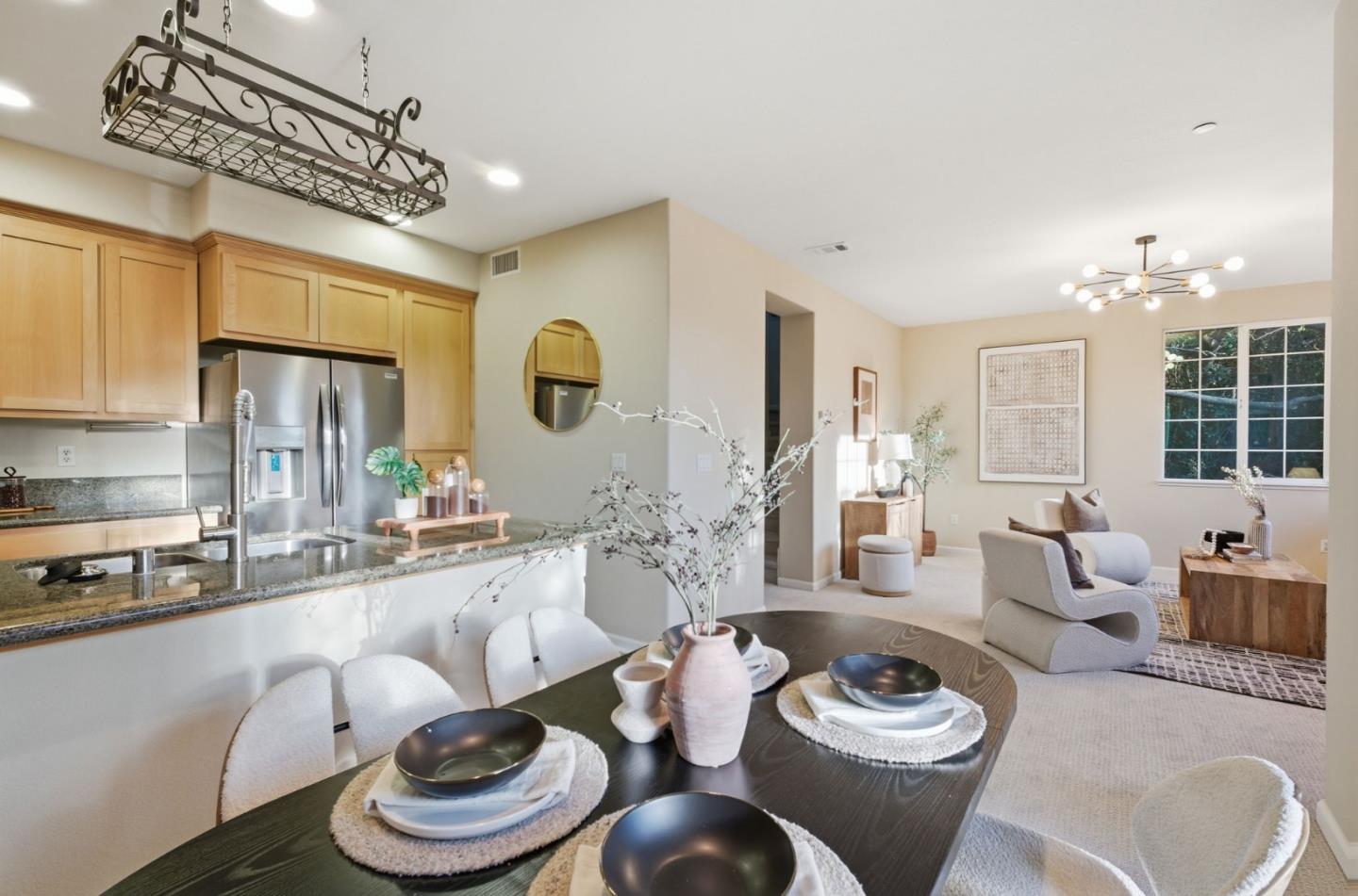 2070 Almaden Road San Jose, CA 95125 - Photo 10 of 36 a kitchen with a table and chairs