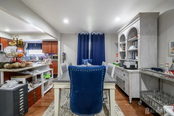 $600,000 | 42 Sefton Circle, Piscataway, NJ 08854
