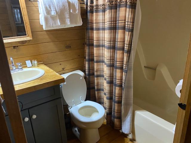 304 Settlers View Road Townsend, TN 37882 - Photo 21 of 28 Master Bath