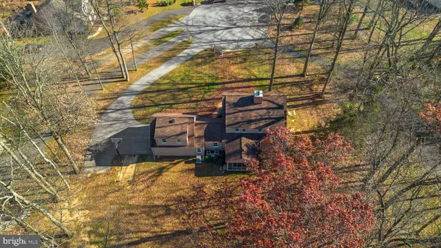 a view of an ocean view