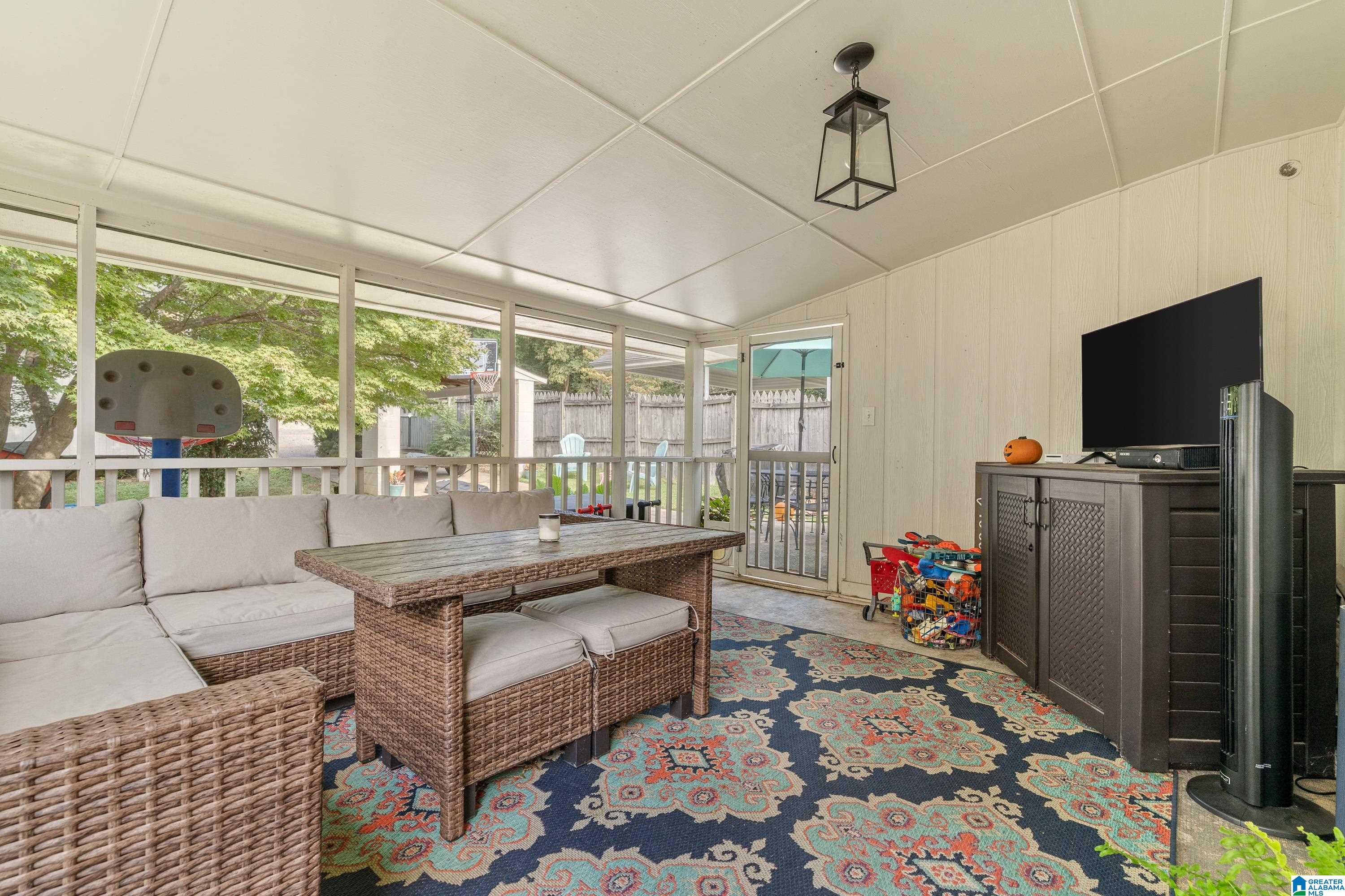 1092 Columbiana Road Birmingham, AL 35209 - Photo 30 of 36