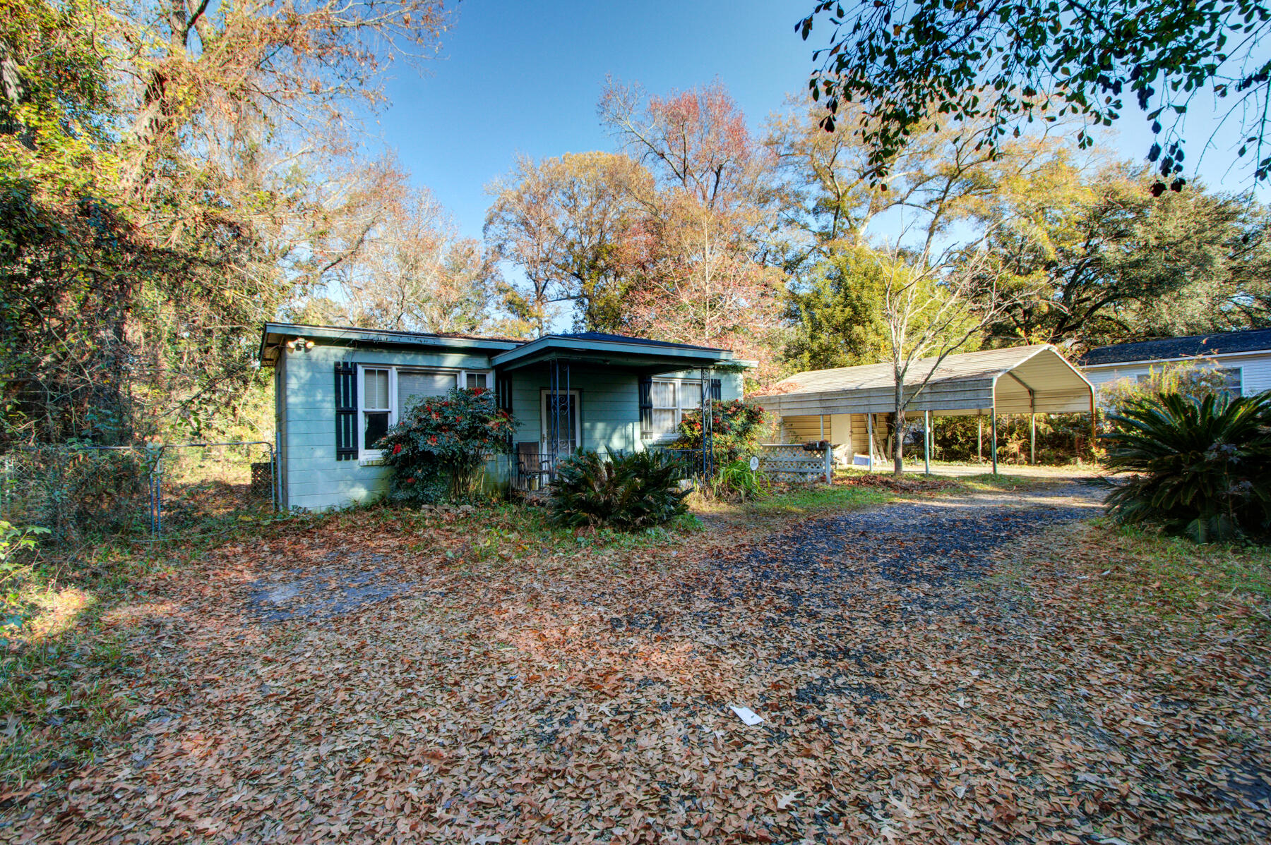 1422 Orange Grove Road Charleston, SC 29407 - Photo 6 of 27 1422 Orange Grove Rd, Charleston SC (5)