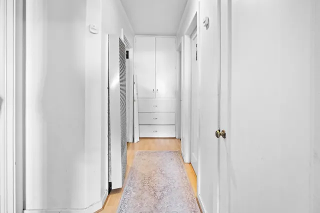 $2,950,000 | 2066 Sterling Avenue, Menlo Park, CA 94025