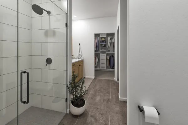 $609,900 | 596 Pioneer Court, Unit 7 LEFT, Oconomowoc, WI 53066