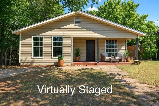 $179,999 | 205 West Bond Street, Denison, TX 75020