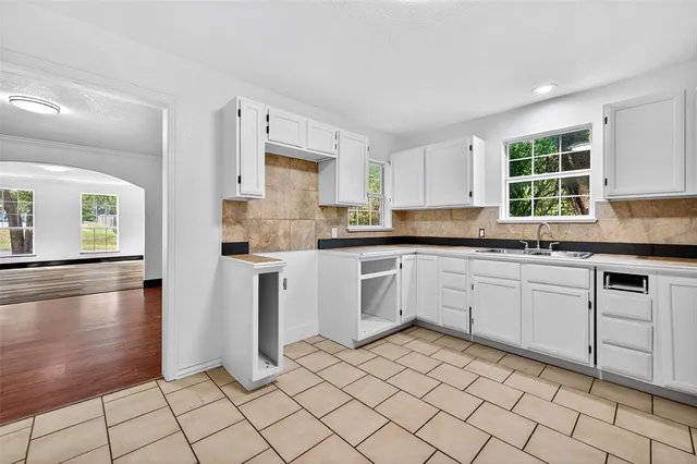 $179,888 | 205 West Bond Street, Denison, TX 75020