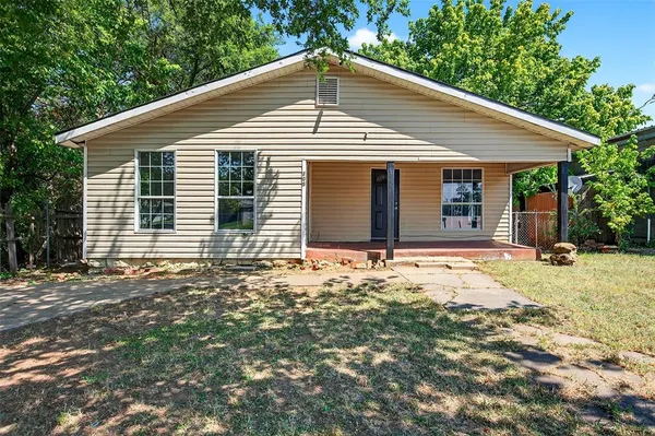 $175,000 | 205 West Bond Street, Denison, TX 75020