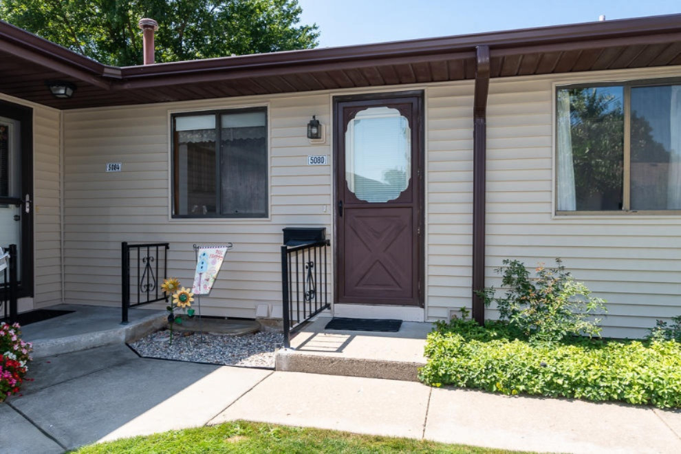 5080 Green Meadow Road Kalamazoo, MI 49009 - Photo 1 of 25 RN5_5911