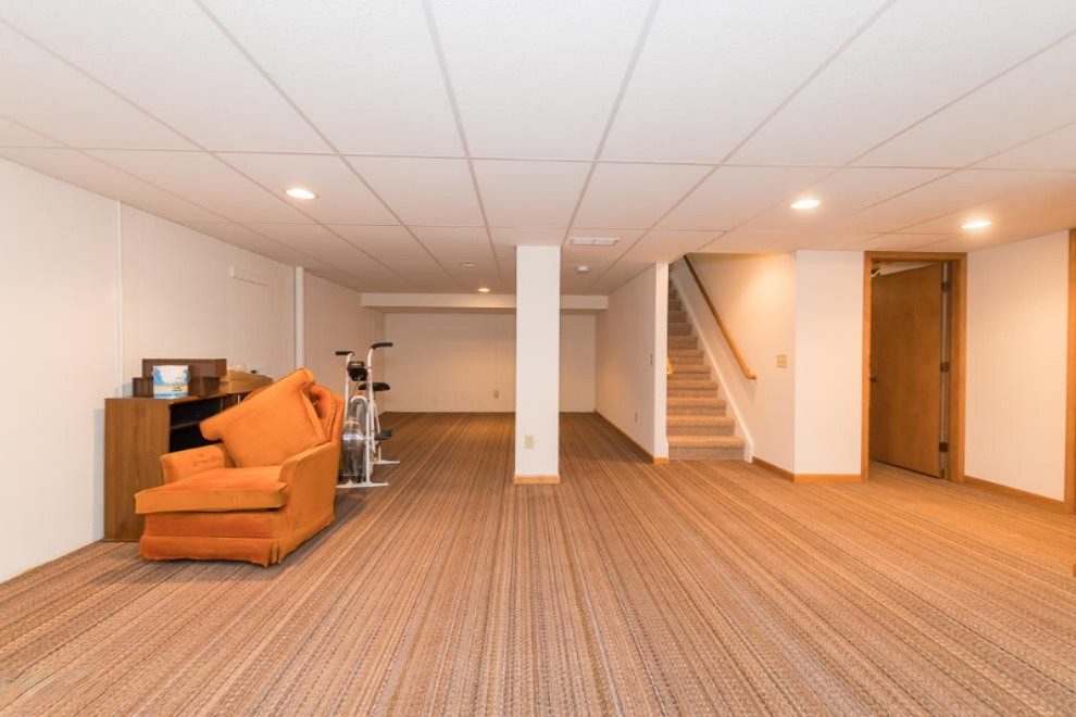 5080 Green Meadow Road Kalamazoo, MI 49009 - Photo 16 of 25 RN5_5929