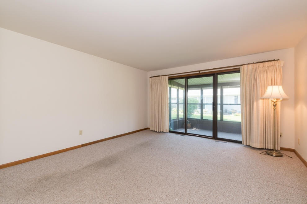 5080 Green Meadow Road Kalamazoo, MI 49009 - Photo 6 of 25 RN5_5916
