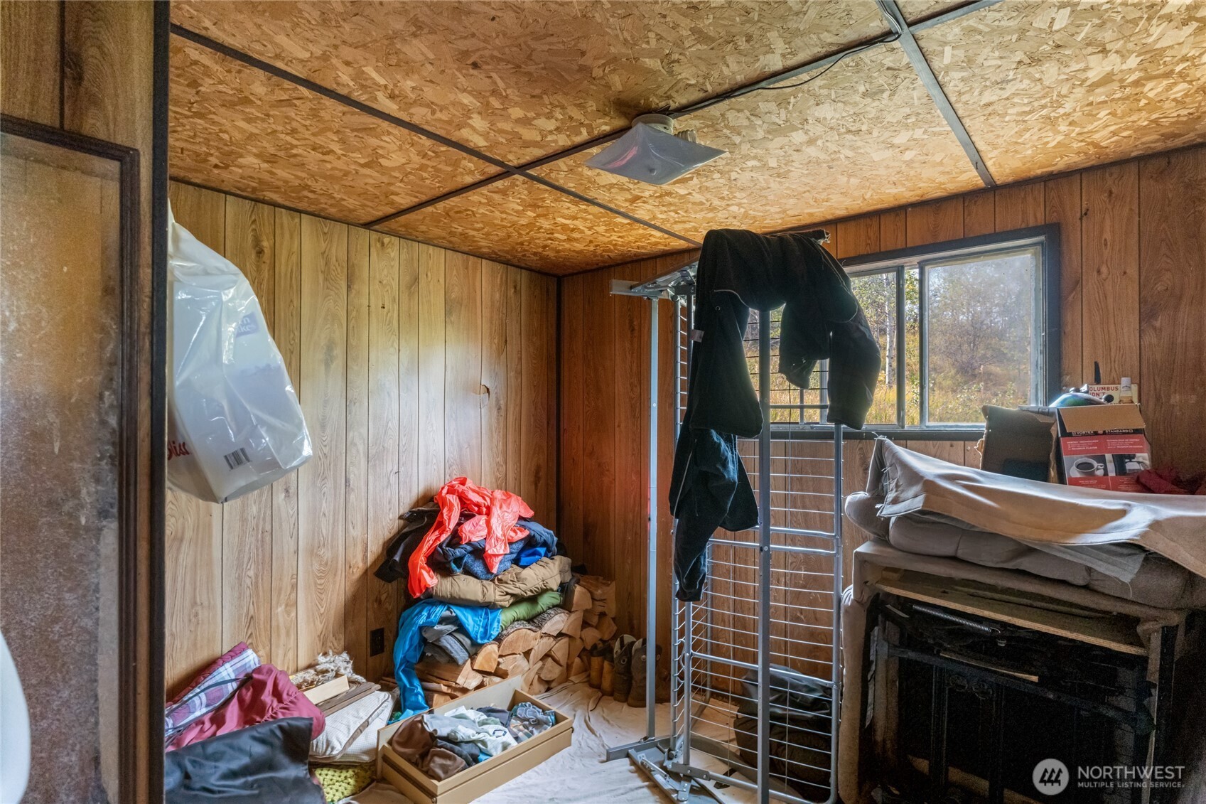 653 B Ellemeham Mountain Road Oroville, WA 98844 - Photo 12 of 33 a utility room with dryer and washer