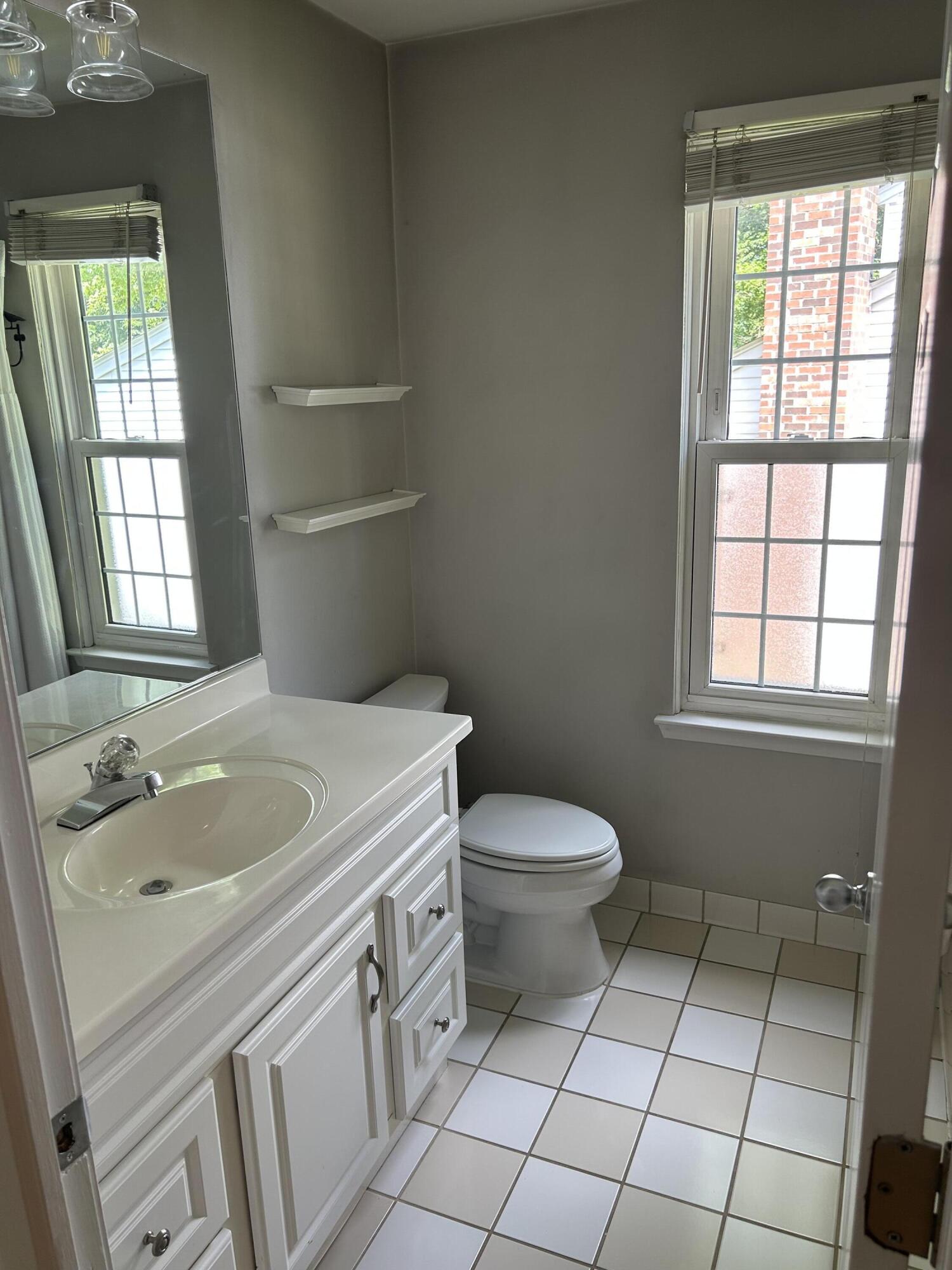 211 Whitney Drive Rochester Hills, MI 48307 - Photo 21 of 41 IMG_4534