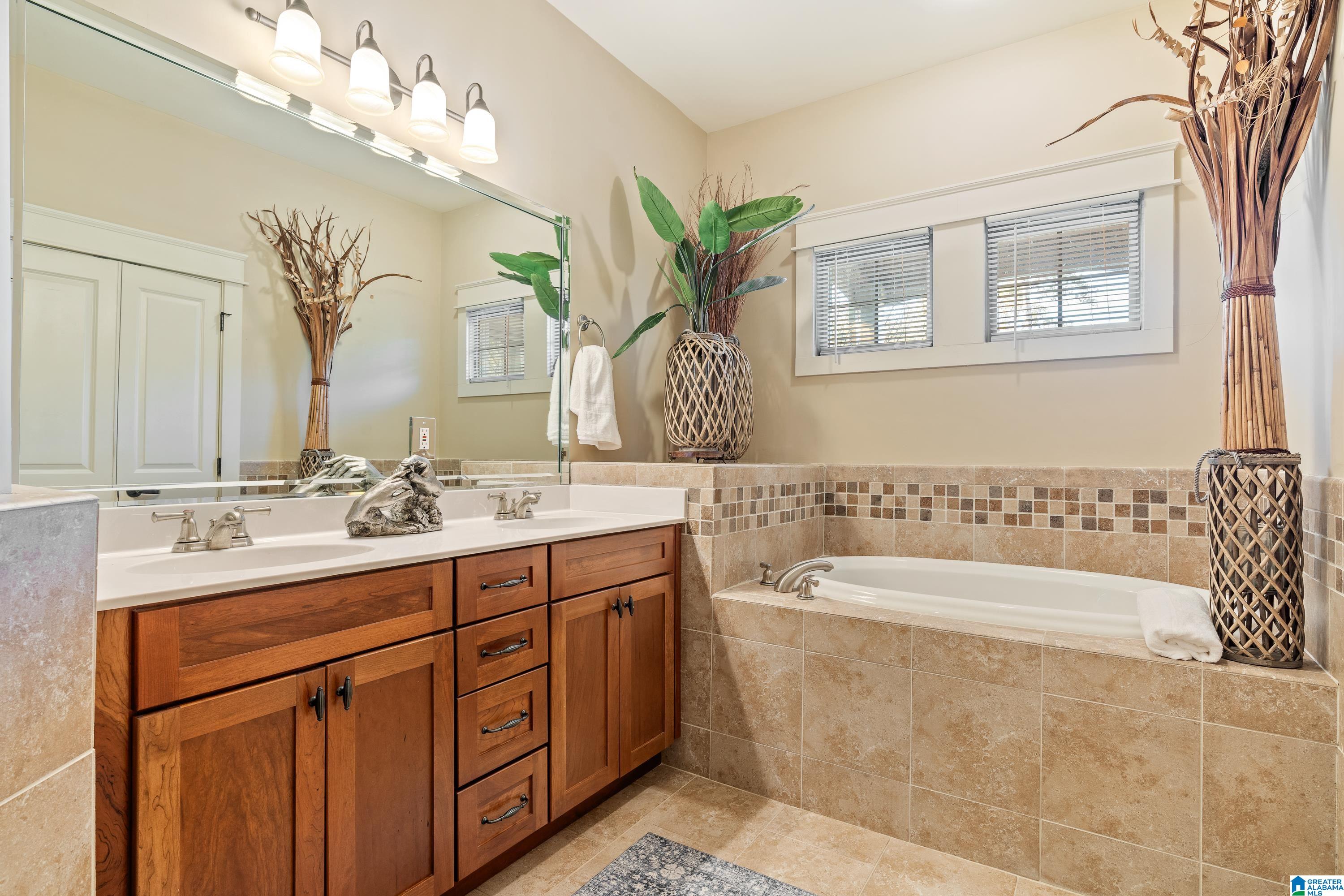 33 Harbor Pointe Drive Talladega, AL 35160 - Photo 23 of 56