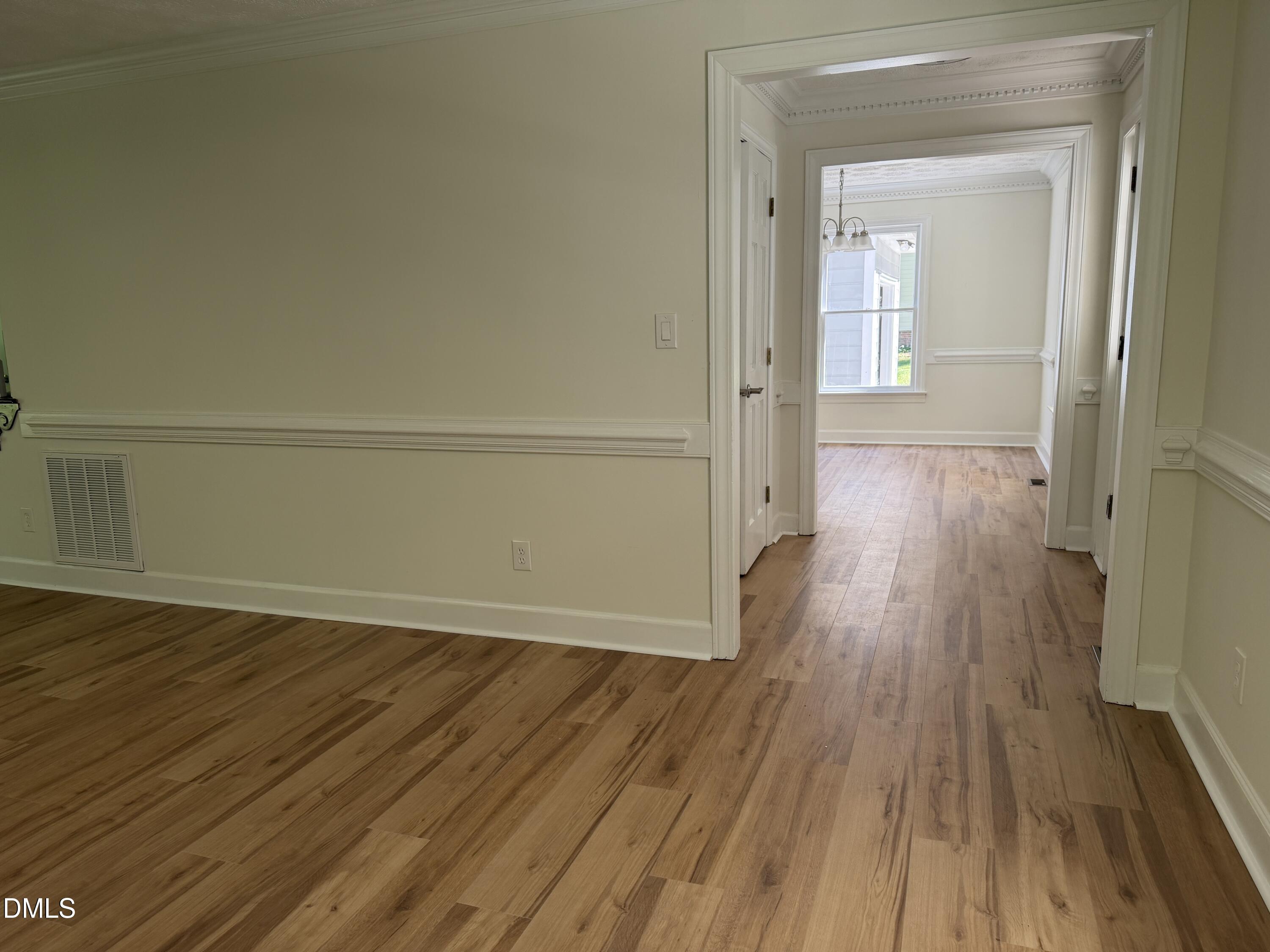 101 Singleton Street Raleigh, NC 27606 - Photo 9 of 13 Downstairs