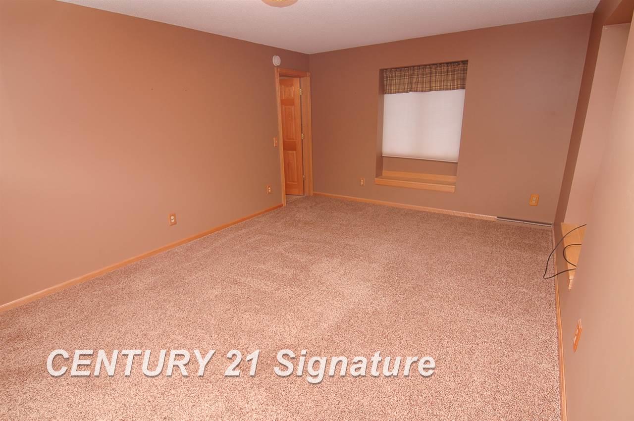 5775 North Graham Road Freeland, MI 48623 - Photo 15 of 28