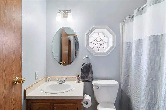 $325,000 | 5730 Southeast 33rd Highway, Osborn, MO 64474