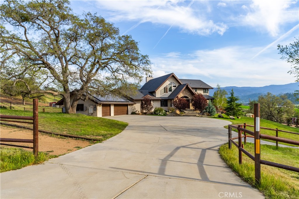 23800 Bertram Circle Tehachapi, CA 93561 - Photo 2 of 75