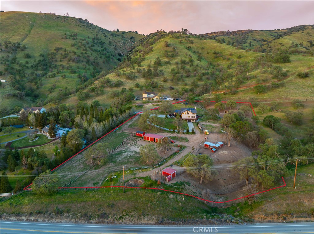 23800 Bertram Circle Tehachapi, CA 93561 - Photo 3 of 75