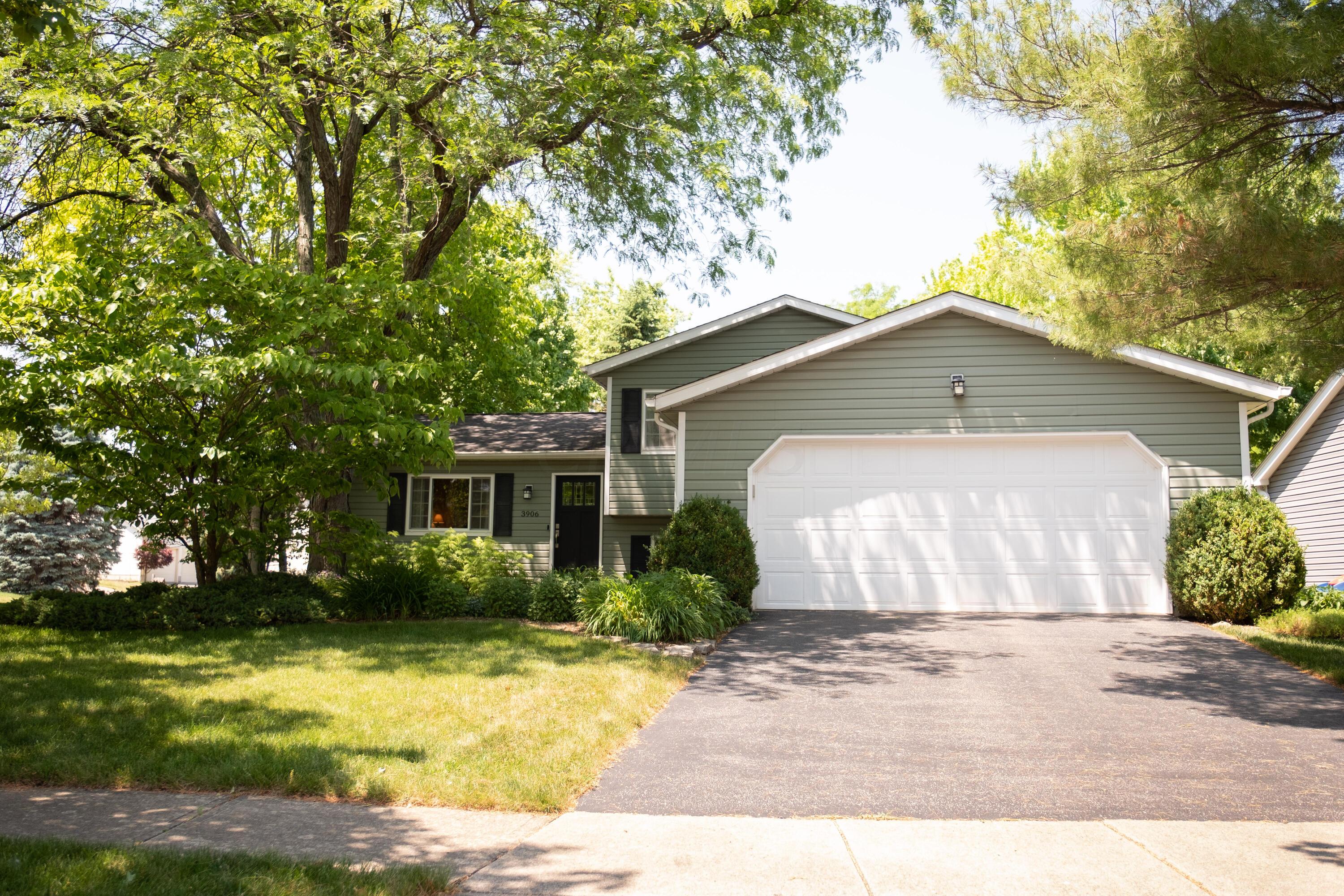3906 Ramblehurst Road Columbus, OH 43221 - Photo 3 of 37 3906 Ramblehurst-29