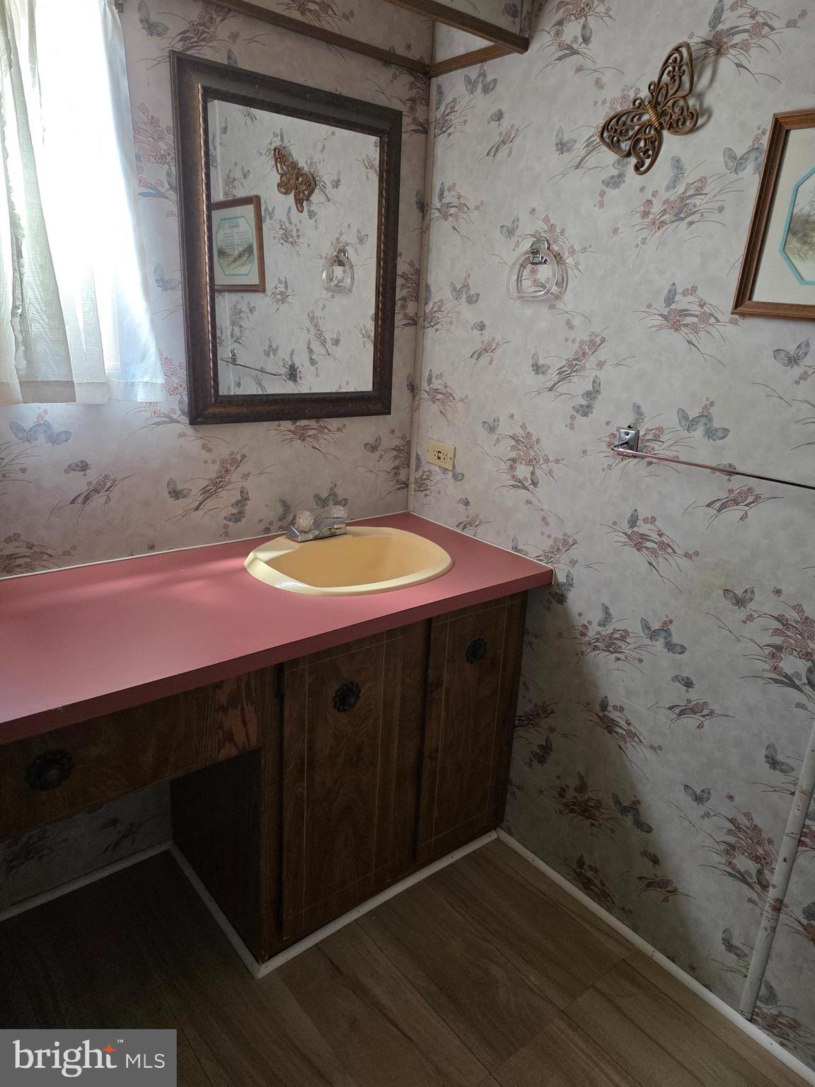 832 Latshaw Road Spring City, PA 19475 - Photo 11 of 23