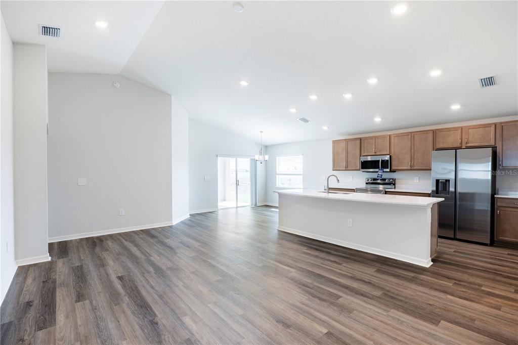 6058 Mangrove Crk Road Wimauma, FL 33598 - Photo 5 of 17