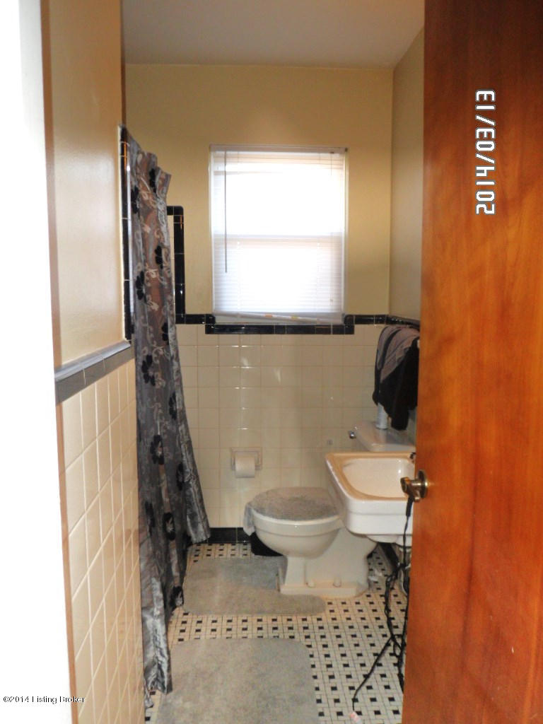 318 Ridgedale Road Louisville, KY 40206 - Photo 19 of 25 U-4 Bath