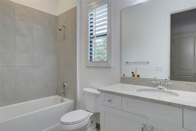 $3,750,000 | 17110 Reserve Court, Southwest Ranches, FL 33331