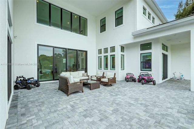 $3,750,000 | 17110 Reserve Court, Southwest Ranches, FL 33331