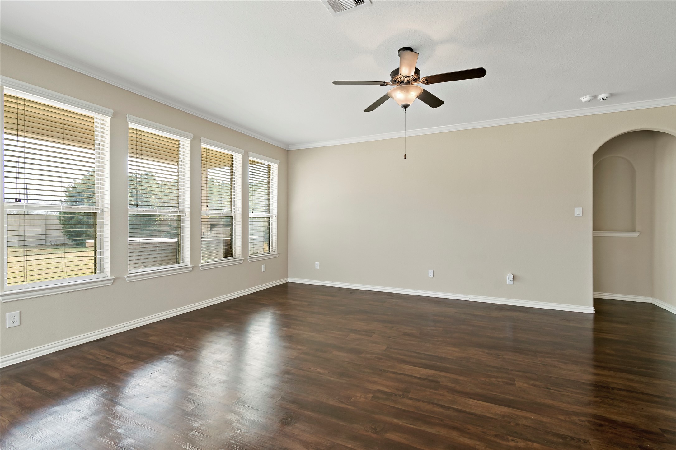 13102 Dover Bluff Drive Rosharon, TX 77583 - Photo 14 of 50