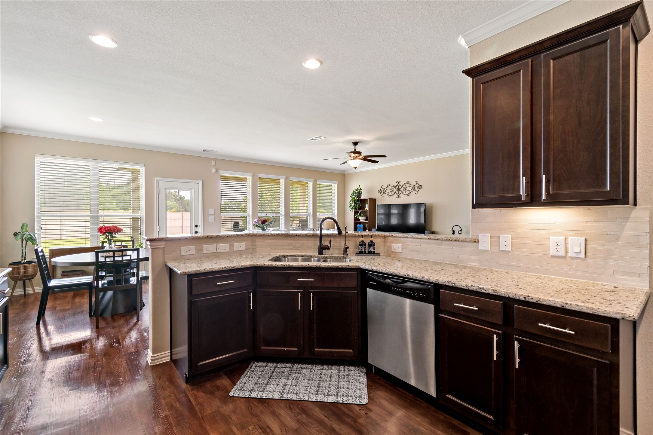 13102 Dover Bluff Drive Rosharon, TX 77583 - Photo 20 of 50