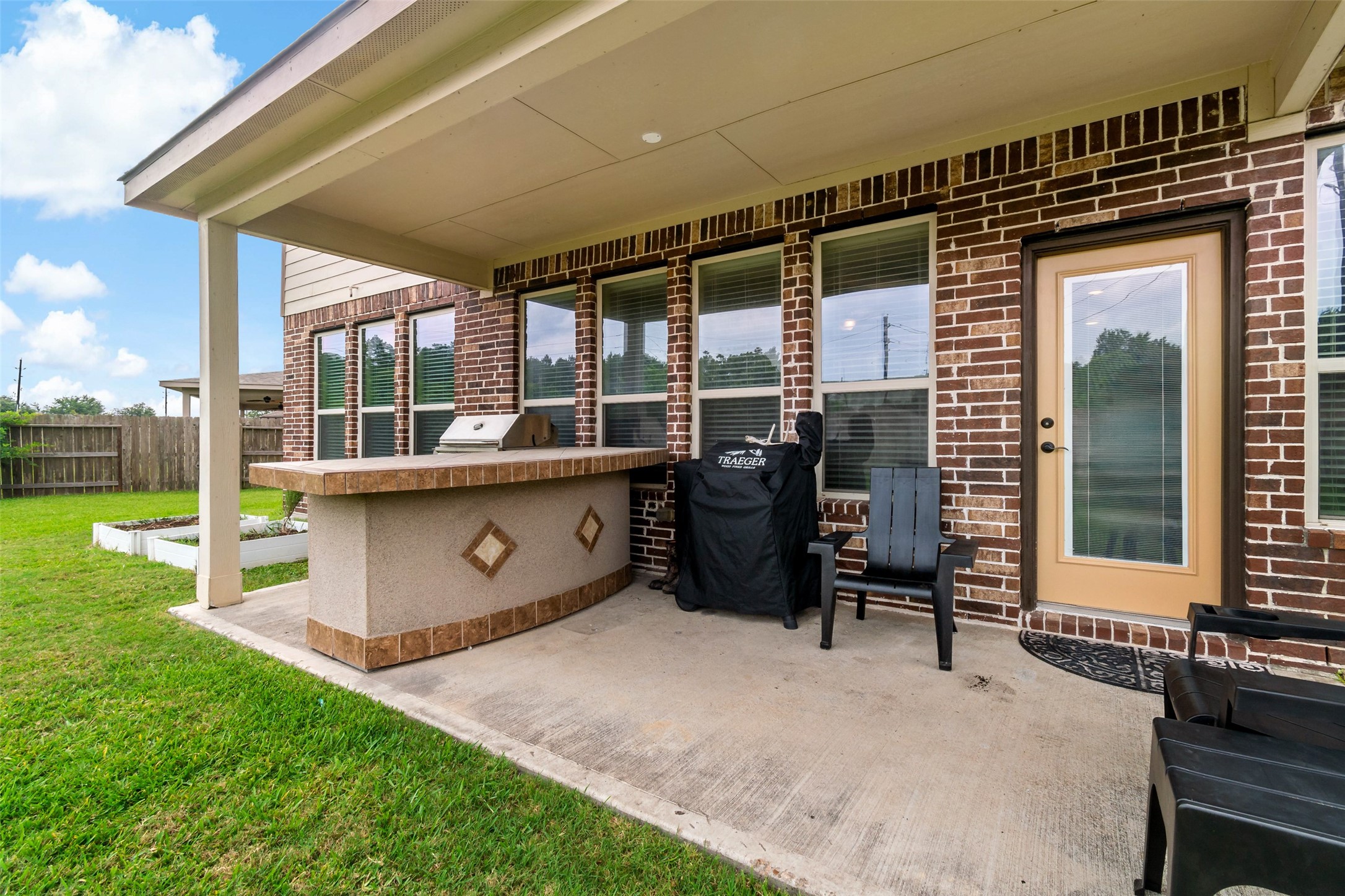 13102 Dover Bluff Drive Rosharon, TX 77583 - Photo 45 of 50 Equipped Back Patio