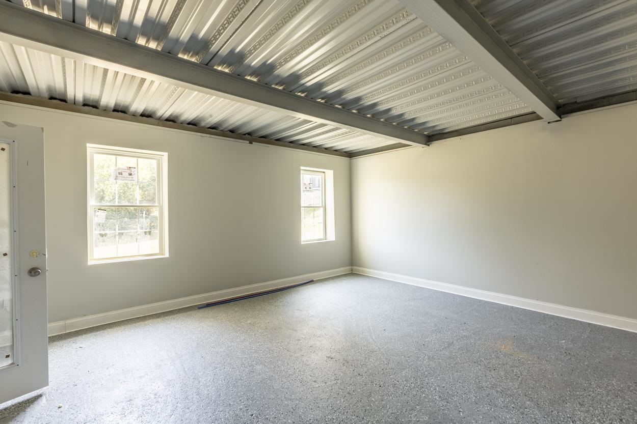 125 Rhodes Hill Drive Dayton, VA 22821 - Photo 36 of 37 a view of an empty room with a window
