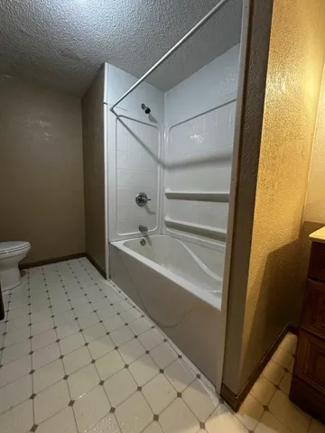 $599,900 | 6455 7th Avenue Northwest, Willmar, MN 56201